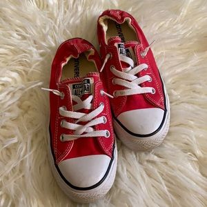Women’s chuck Taylor’s size 8